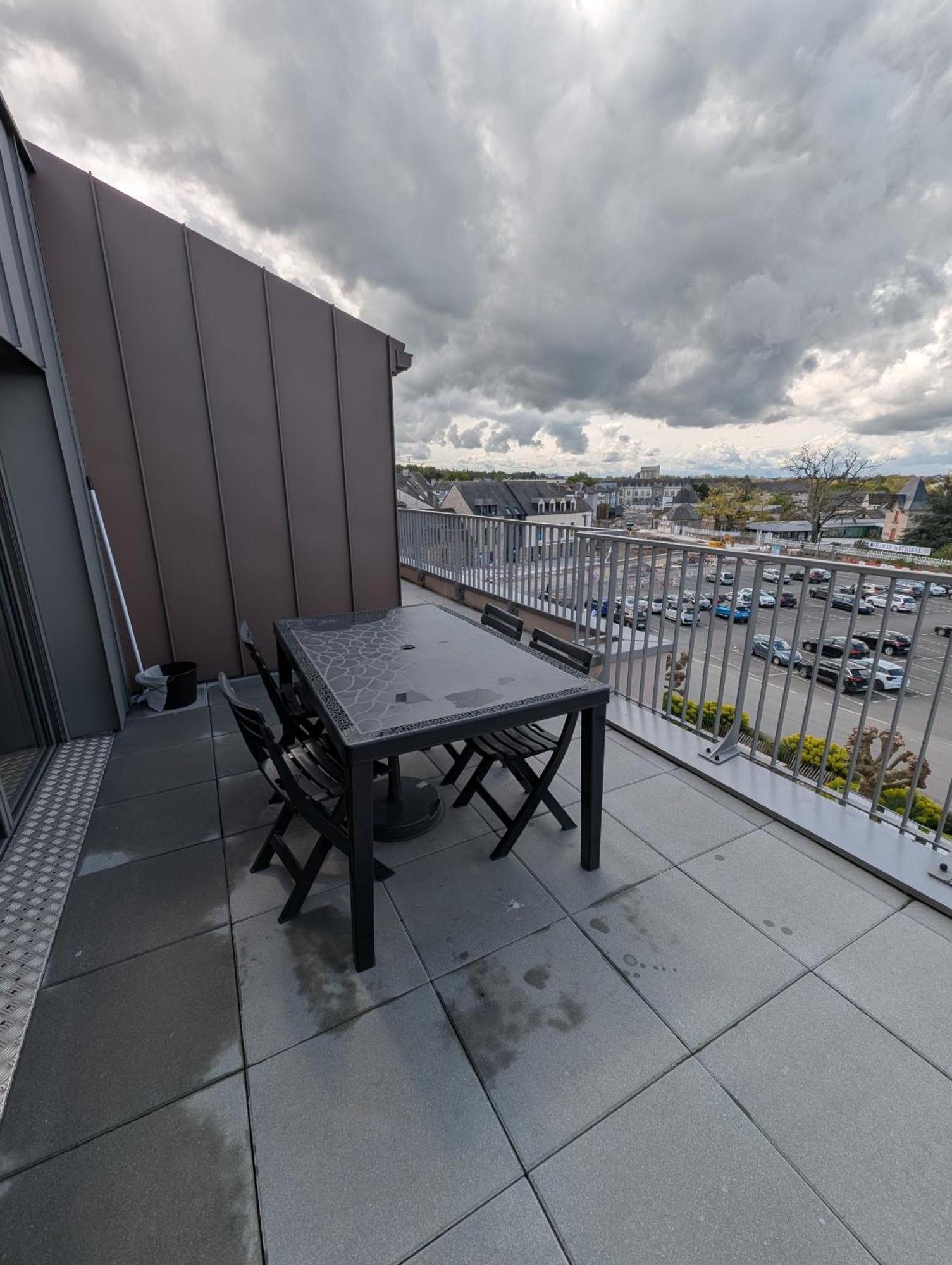 Les Terrasses Du Haras Apartamento Lamballe Exterior foto